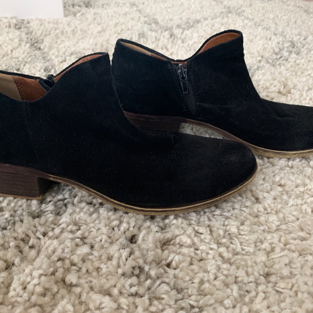LUCKY BRAND booties